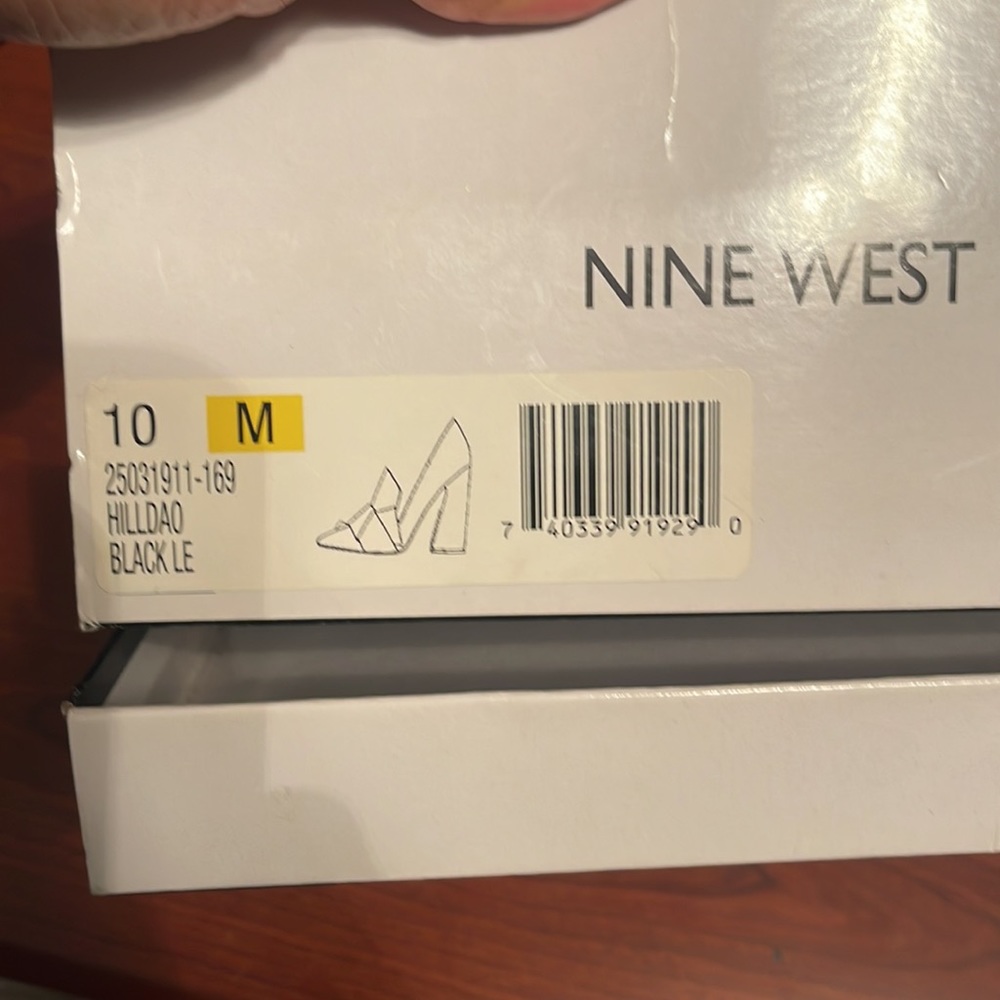 Nine West New  upper leather shoes black - Picture 7 of 7